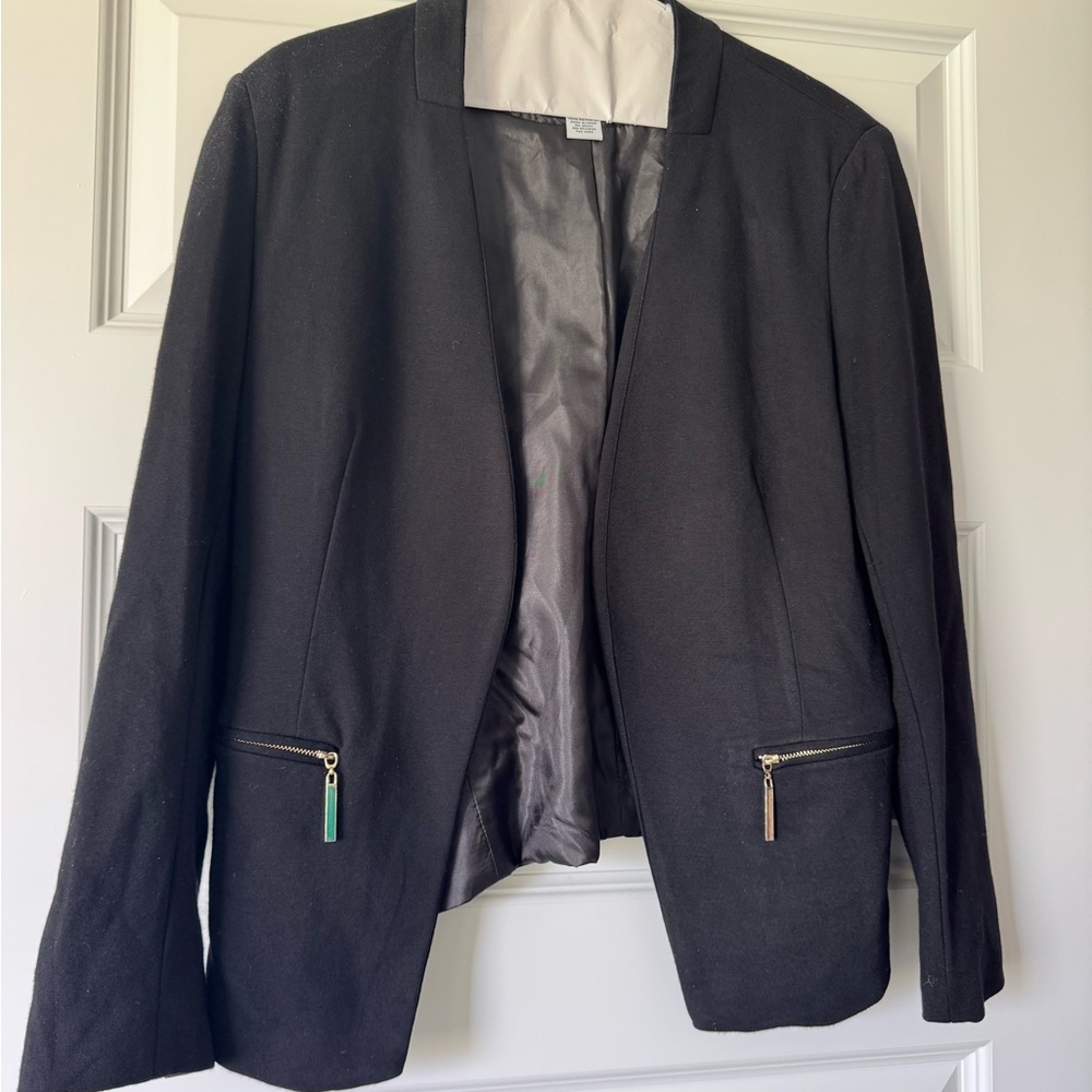 Elegant Black Women's Blazer